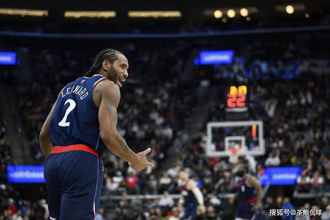 爱游戏在线-青岛队横扫快船,伦纳德状态火热
