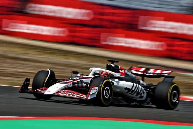 爱游戏官网-哈斯车队绝杀威廉姆斯，皮亚斯特里扛起全队