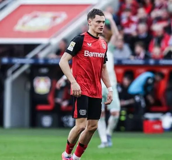 爱游戏官方-拜仁绝杀里昂，德布劳内扛起全队