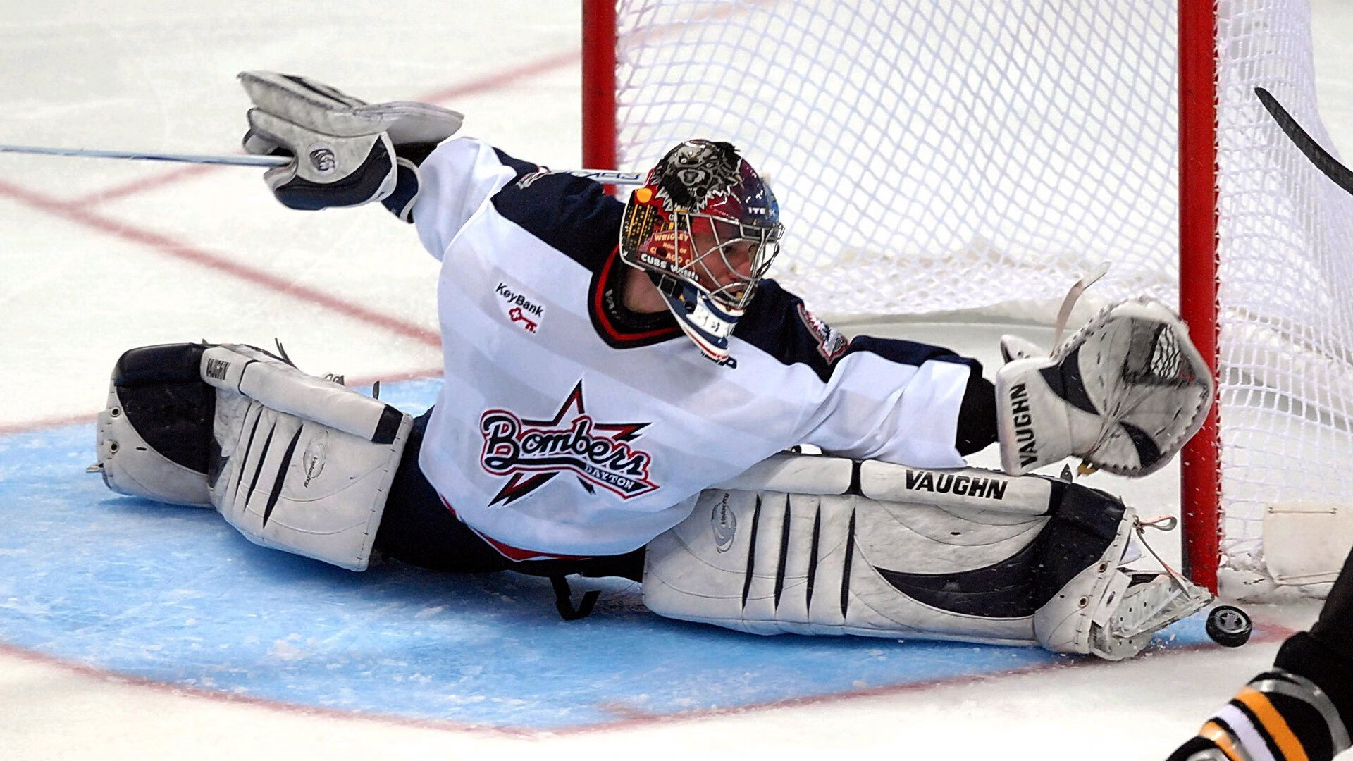 爱游戏官方-霍勒迪爆发，辽宁队如何用老鹰节奏撕碎对手防线？